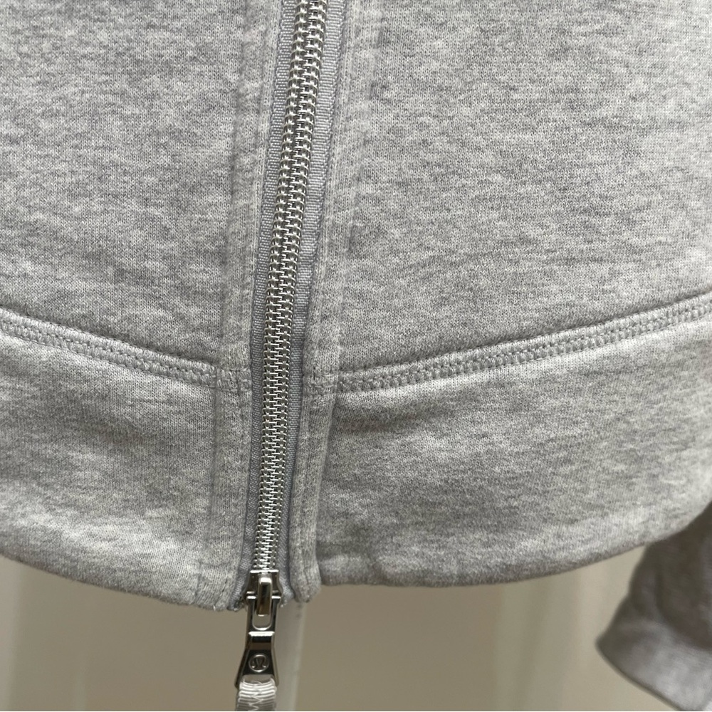 Lululemon En Route Jacket Heathered Light Grey Size 4 - Picture 13 of 16